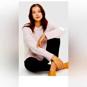 Quince 100% Organic Cotton Boyfriend Crew in light pink size XL